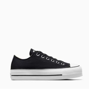 Chuck Taylor All Star Platform - Women’s Low Top